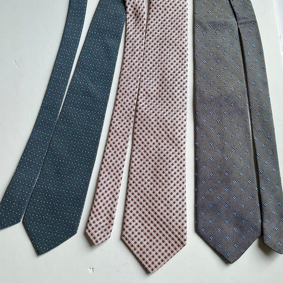 Holt Renfrew lot of 3 all silk ties Made in Italy 🇮🇹 - Picture 7 of 7